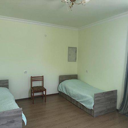 Armani Guest House Martuni Kültér fotó