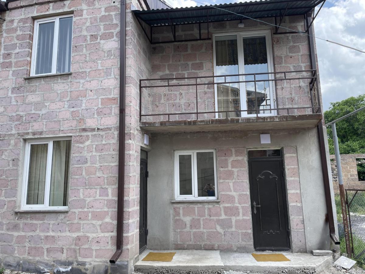 Armani Guest House Martuni Kültér fotó