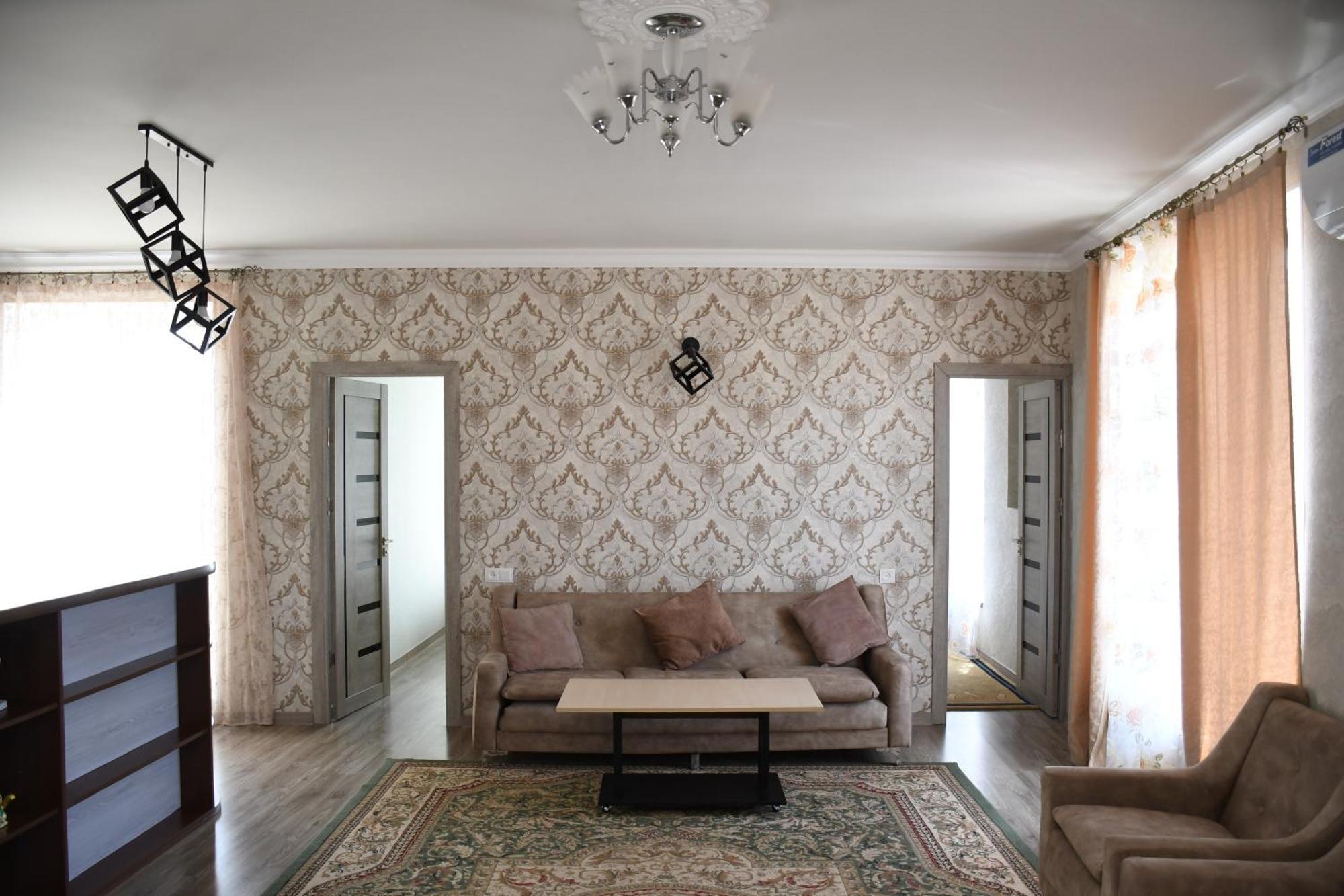 Armani Guest House Martuni Kültér fotó