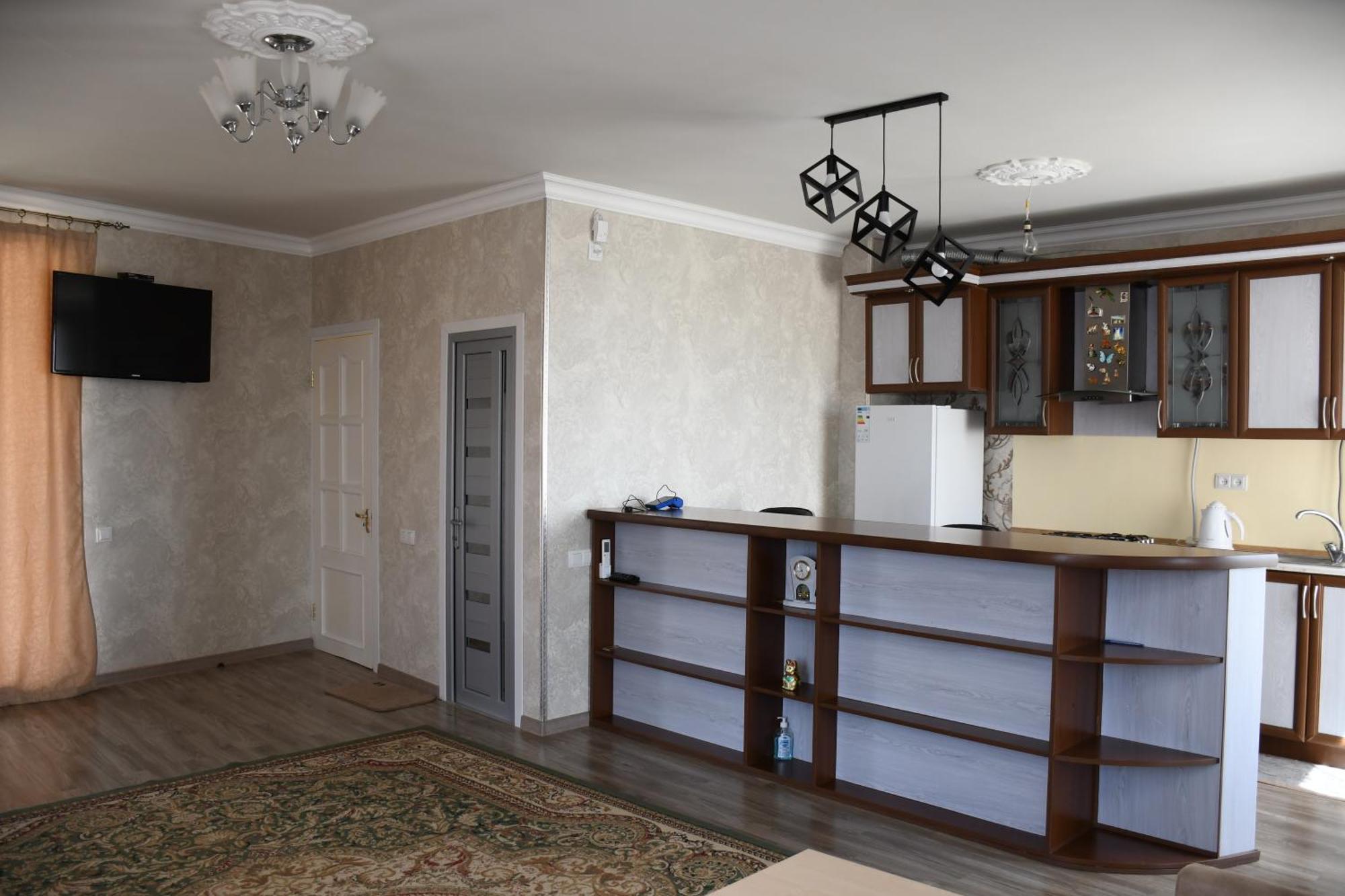 Armani Guest House Martuni Kültér fotó